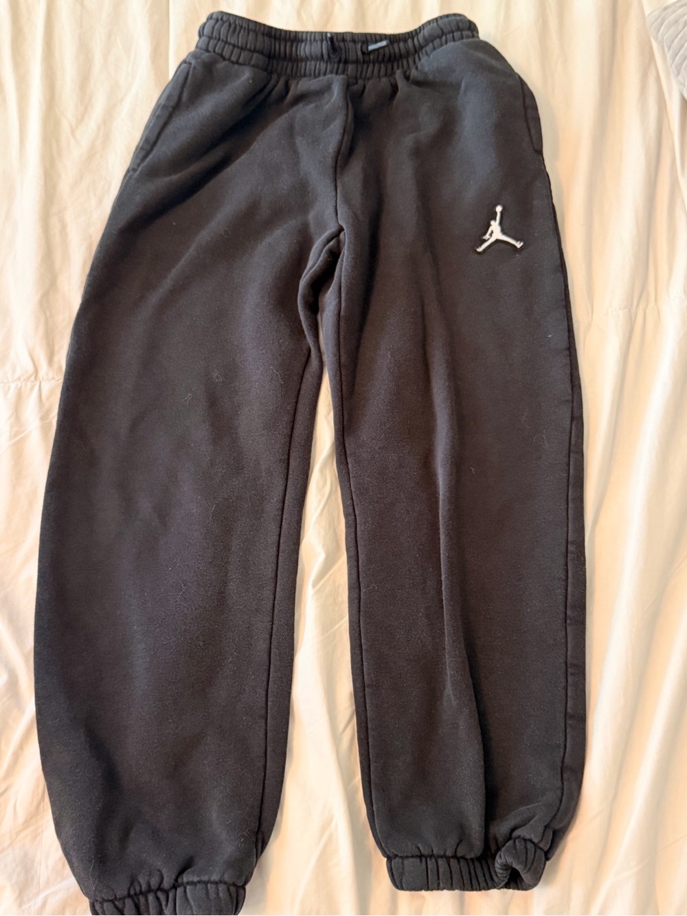 Kids Black Jordan Fleece Sweatpants size small